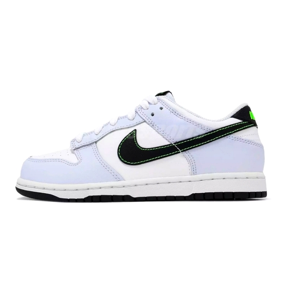 NEW KID'S NIKE DUNK LOW PS FOOTBALL GREY GREEN STRIKE SIZE 2